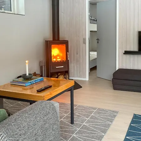 2 Bedroom Beautiful In *